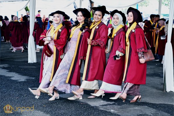 WISUDA UNPAD GEL IV TA 2024-2025 (32)