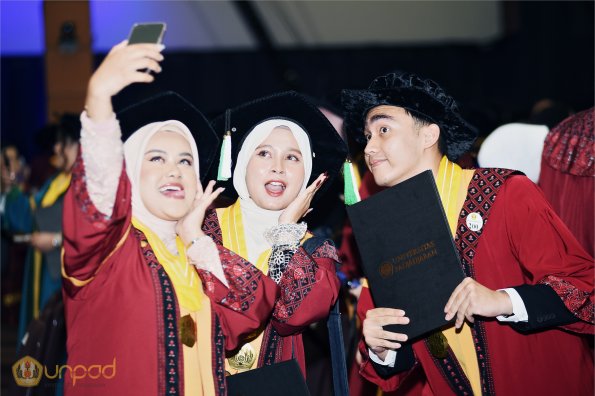 WISUDA UNPAD GEL IV TA 2024-2025 (74)