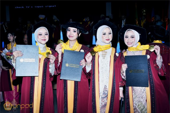 WISUDA UNPAD GEL IV TA 2024-2025 (87)