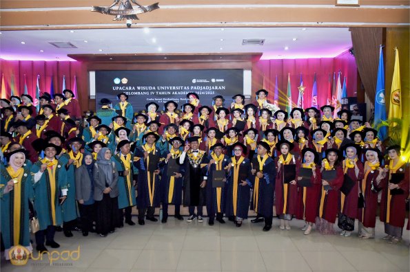 WISUDA UNPAD GEL IV TA 2024-2025 (93)