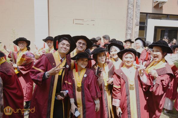 WISUDA UNPAD GEL III TA 2024-2025 (10)