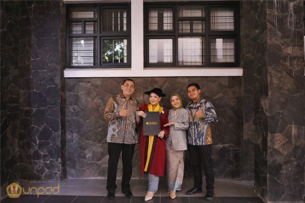 WISUDA UNPAD GEL III TA 2024-2025 (102)