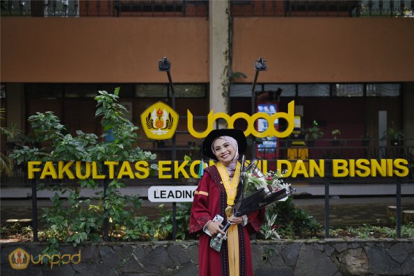 WISUDA UNPAD GEL III TA 2024-2025 (113)