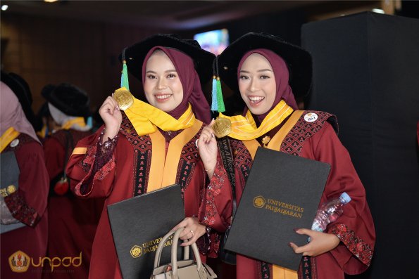 WISUDA UNPAD GEL III TA 2024-2025 (116)