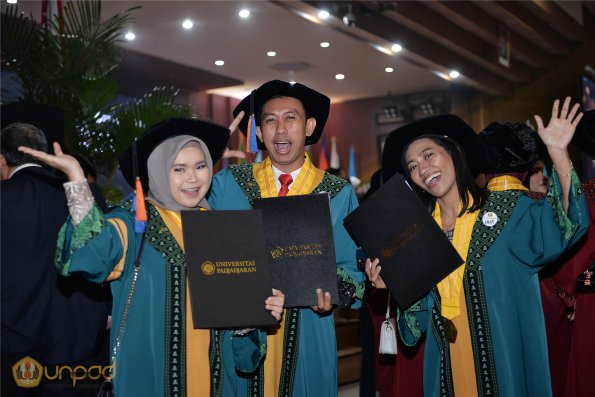 WISUDA UNPAD GEL III TA 2024-2025 (118)