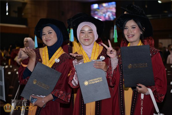 WISUDA UNPAD GEL III TA 2024-2025 (119)