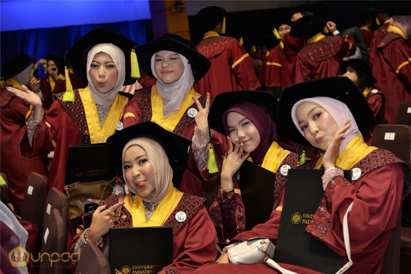 WISUDA UNPAD GEL III TA 2024-2025 (121)