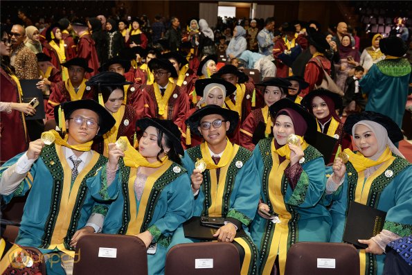 WISUDA UNPAD GEL III TA 2024-2025 (122)