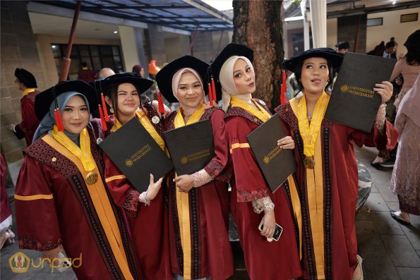WISUDA UNPAD GEL III TA 2024-2025 (128)
