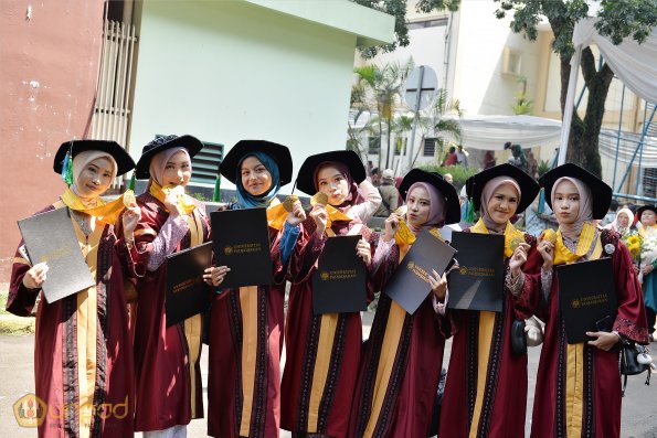 WISUDA UNPAD GEL III TA 2024-2025 (129)