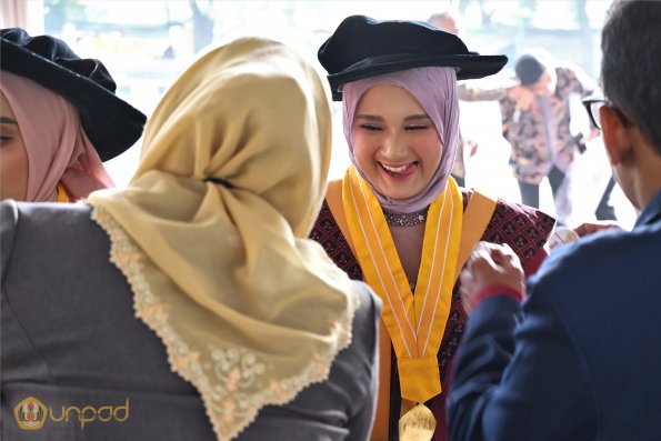 WISUDA UNPAD GEL III TA 2024-2025 (13)