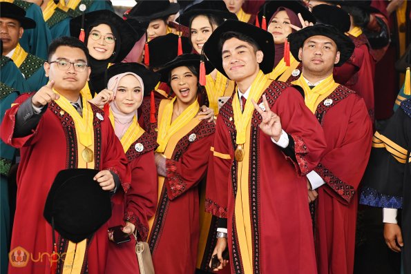WISUDA UNPAD GEL III TA 2024-2025 (14)