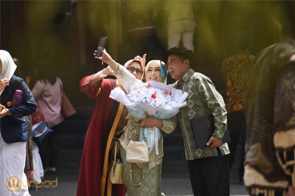WISUDA UNPAD GEL III TA 2024-2025 (39)