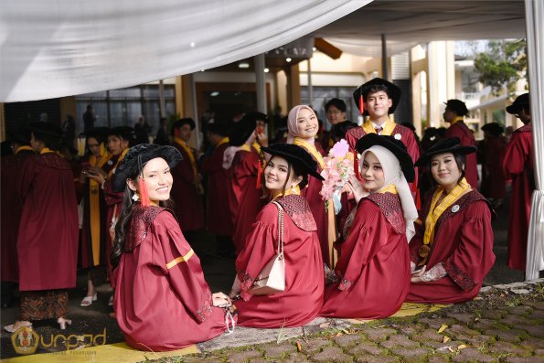 WISUDA UNPAD GEL III TA 2024-2025 (51)