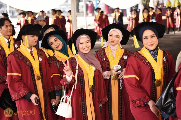 WISUDA UNPAD GEL III TA 2024-2025 (56)