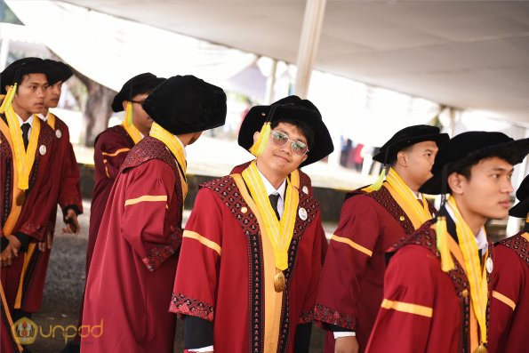 WISUDA UNPAD GEL III TA 2024-2025 (58)