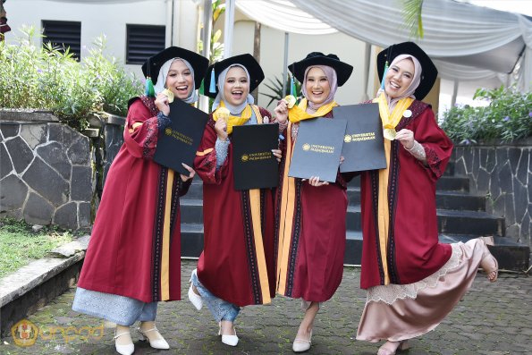 WISUDA UNPAD GEL III TA 2024-2025 (66)
