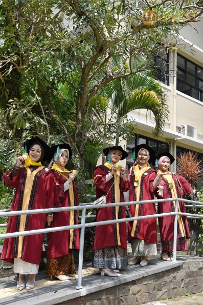 WISUDA UNPAD GEL III TA 2024-2025 (70)