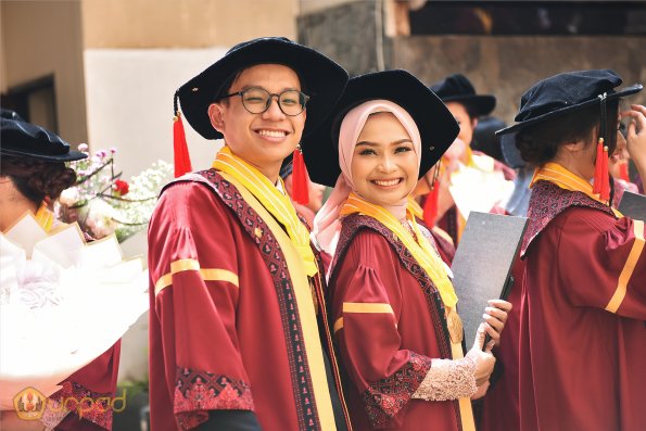 WISUDA UNPAD GEL III TA 2024-2025 (8)