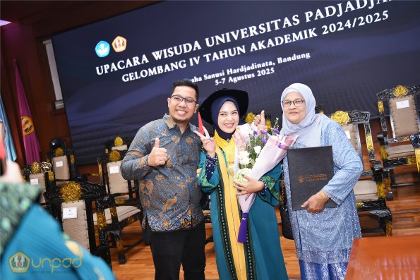 WISUDA UNPAD GEL III TA 2024-2025 (83)