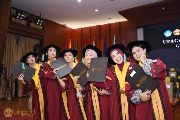 WISUDA UNPAD GEL III TA 2024-2025 (84)