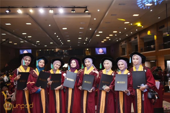 WISUDA UNPAD GEL III TA 2024-2025 (87)