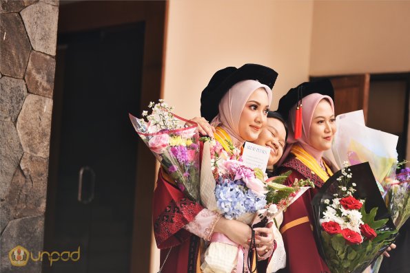 WISUDA UNPAD GEL III TA 2024-2025 (9)