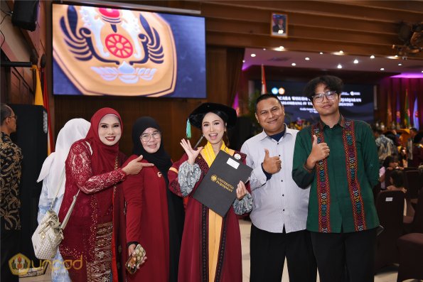WISUDA UNPAD GEL III TA 2024-2025 (96)