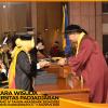 WISUDA UNPAD GEL IV TA 2024-2025 FAKULTAS EKONOMI DAN BISNIS OLEH DEKAN(075)