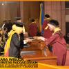 WISUDA UNPAD GEL IV TA 2024-2025 FAKULTAS EKONOMI DAN BISNIS OLEH DEKAN(118)