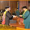 WISUDA UNPAD GEL IV TA 2024-2025 FAKULTAS KEDOKTERAN GIGI OLEH DEKAN(025)