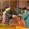 WISUDA UNPAD GEL IV TA 2024-2025 FAKULTAS KEDOKTERAN GIGI OLEH DEKAN(028)