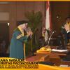 WISUDA UNPAD GEL III TA 2024-2025 FAKULTAS KEDOKTERAN GIGI OLEH REKTOR (29)