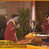 WISUDA UNPAD GEL III TA 2024-2025 FAKULTAS KEPERAWATAN  OLEH REKTOR (23)