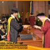 WISUDA UNPAD GEL IV TA 2024-2025 FAKULTAS KEDOKTERAN OLEH DEKAN_(232)