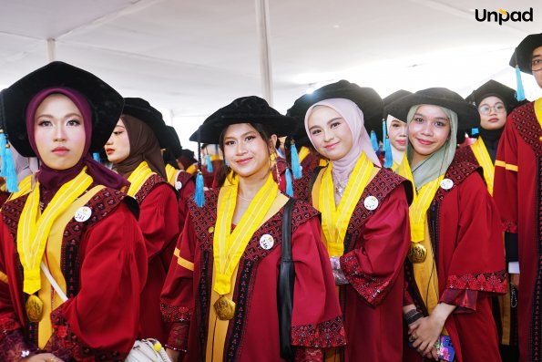 WISUDA UNPAD GEL IV TA. 2025-2026 (37)