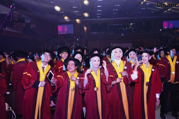 WISUDA UNPAD GEL IV TA. 2025-2026 (81)