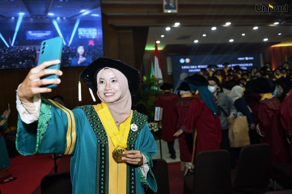WISUDA UNPAD GEL IV TA. 2025-2026 (9)