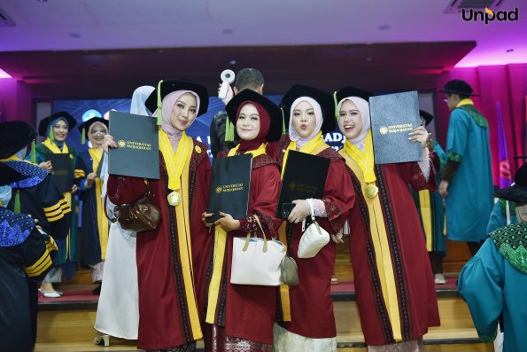 WISUDA UNPAD GEL IV TA. 2025-2026 (31)