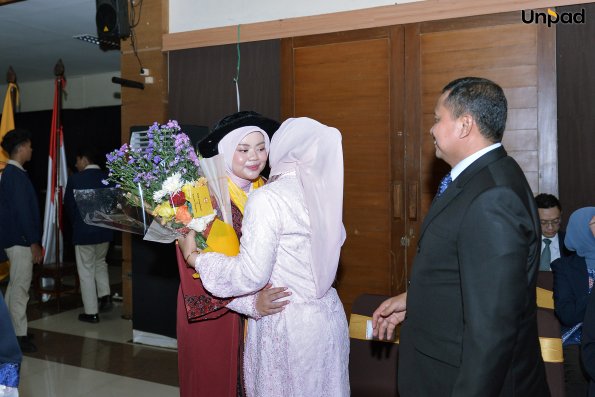 WISUDA UNPAD GEL IV TA. 2025-2026 (4)