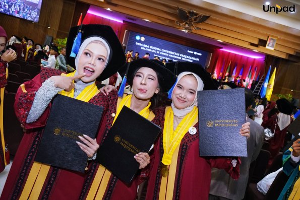 WISUDA UNPAD GEL IV TA. 2025-2026 (120)