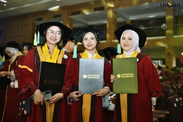WISUDA UNPAD GEL IV TA. 2025-2026 (25)
