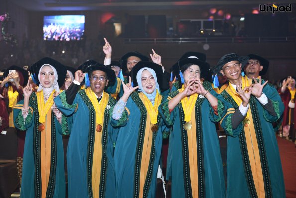 WISUDA UNPAD GEL IV TA. 2025-2026 (4)