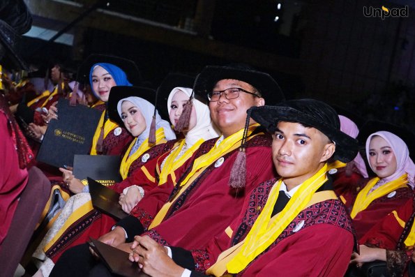 WISUDA UNPAD GEL IV TA. 2025-2026 (75)