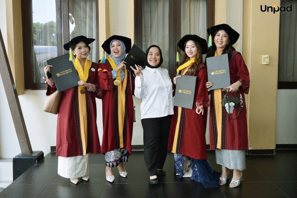 WISUDA UNPAD GEL IV TA. 2025-2026 (8)