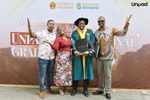 WISUDA UNPAD GEL IV TA. 2025-2026 (4)