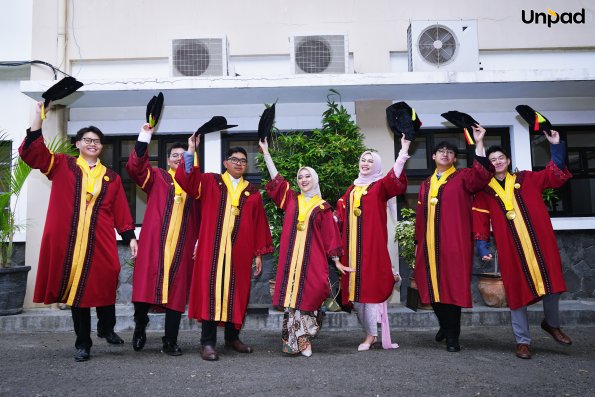 WISUDA UNPAD GEL IV TA. 2025-2026 (90)