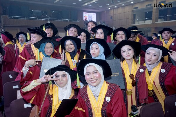 WISUDA UNPAD GEL IV TA. 2025-2026 (105)
