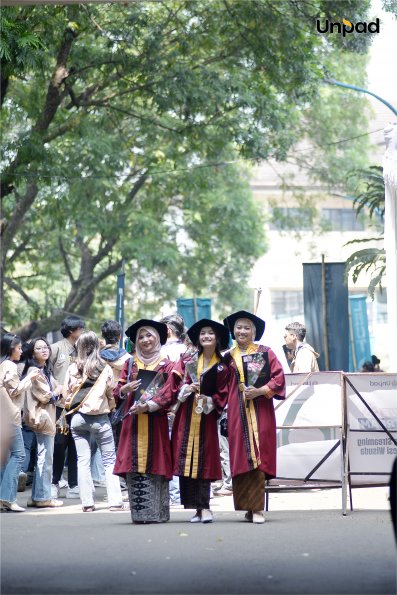 WISUDA UNPAD GEL IV TA. 2025-2026 (15)
