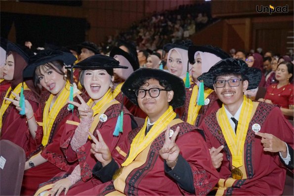 WISUDA UNPAD GEL IV TA. 2025-2026 (83)